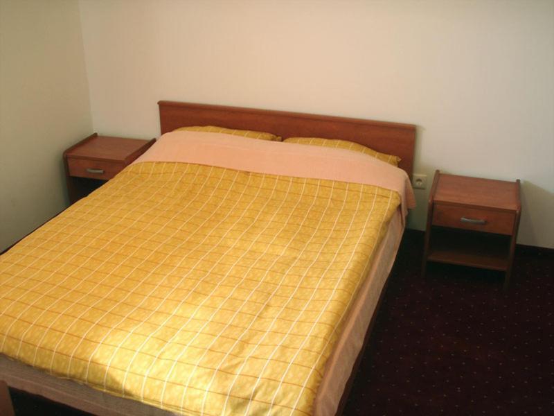 Klet Jana Bed & Breakfast Ястребарско Номер фото